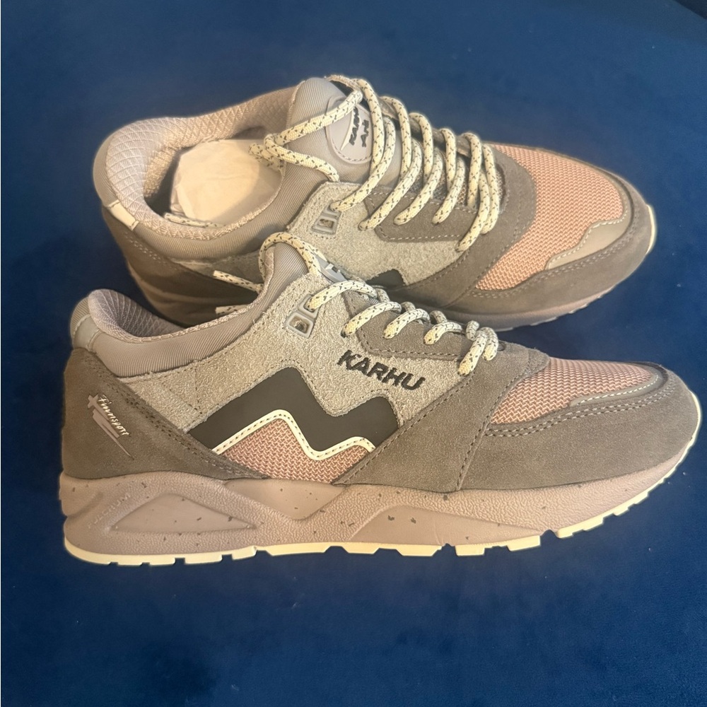 Karhu Aria 95 UNISEX US 6.5, Women’s US 8 Sneakers - Smoked Pearl/Caviar